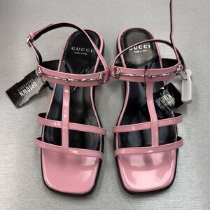 Gucci Women's Pink Strappy Sandals